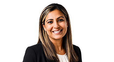 Headshot of Zehra Khan