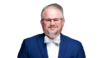 Headshot of Miller Craig