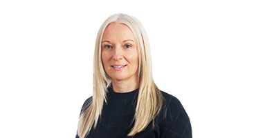 Headshot of Shalley Susanne