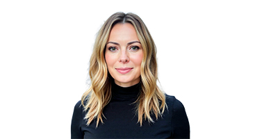 Headshot of Zoe Sheehan-Kohli