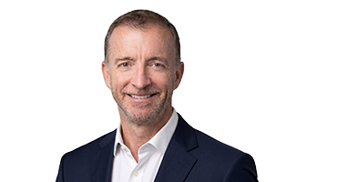 Headshot of Woodfield Craig